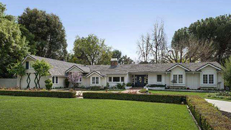 Photo: house/residence of the friendly 1 million earning United States-resident
