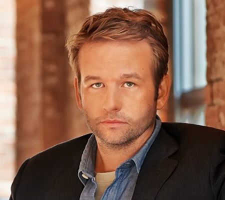 Dallas Roberts related to John Ritter. 