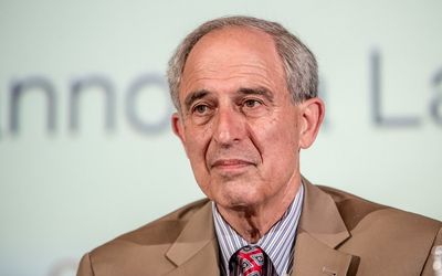 How Much Is Donald Trump's Former Personal Attorney Lanny Davis's Net Worth? 